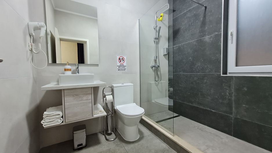 Minimalista in Dumbravita - Poză 17