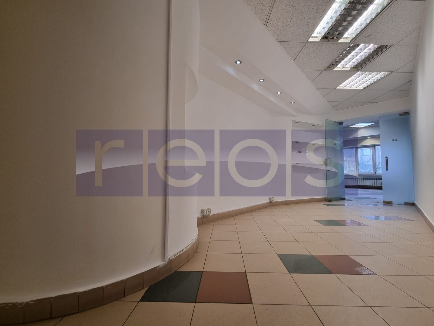 VANZARE SPATIU COMERCIAL | 15 CAMERE | ZONA UNIRII - Poză 29