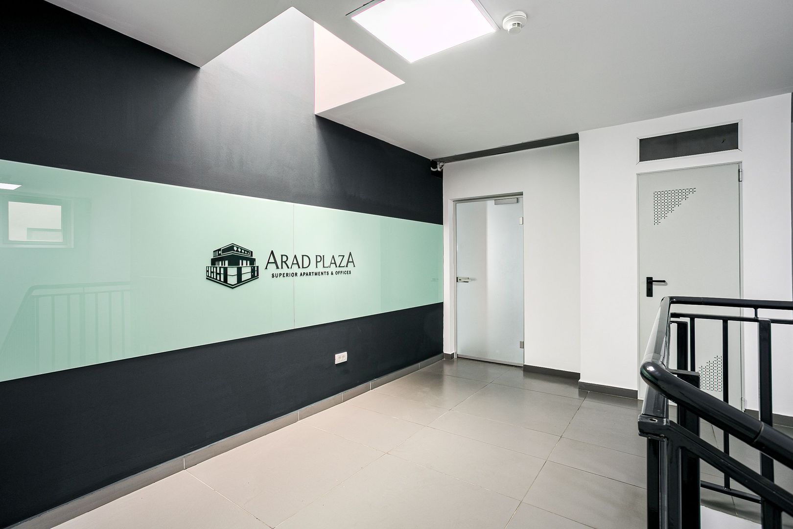 De închiriat – spațiu de birouri ultracentral în Arad Plaza - Poză 8