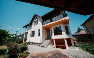 Case de vânzare Sibiu | Trei Stejari | 320 mp, acces din 2 străzi - Poză 11