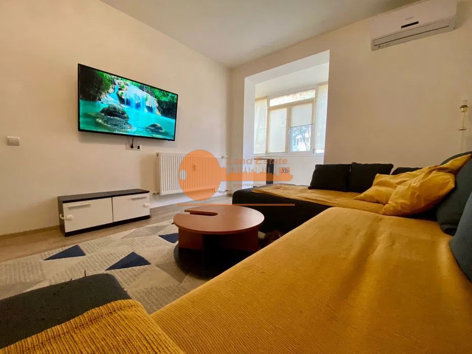 Apartament 2 Camere Metrou Titan - Poză 2