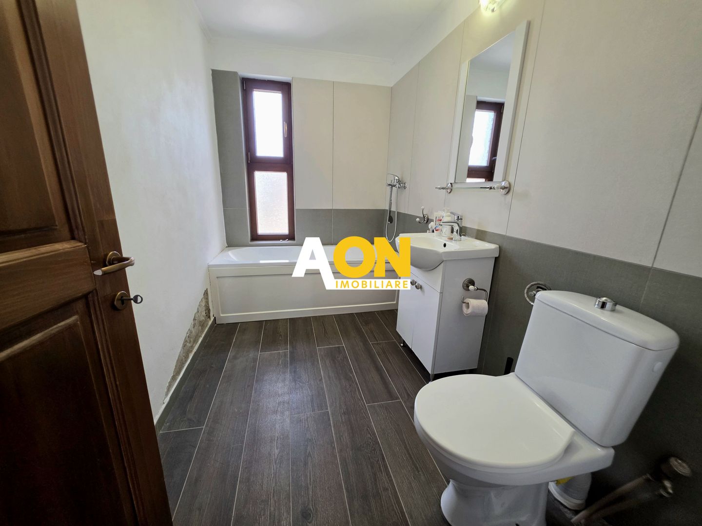 1/2 Duplex, 4 Camere, 2 Bai, Zona Ampoi 3 - Poză 8