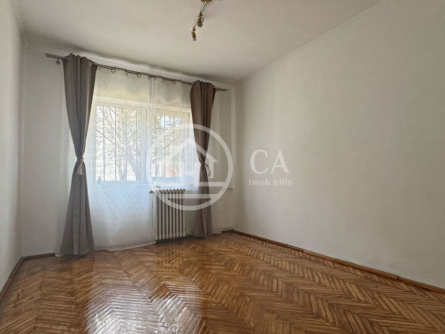 Apartament de vânzare cu 4 camere tip PB în zona Nufărul, Oradea - Poză 8