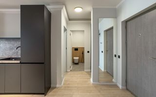 Apartament cu 2 camere, zona Str Eroilor - Poză 8