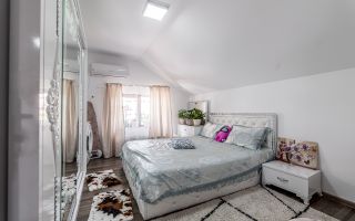 Mansardă cu 2 dormitoare și loc de parcare - 0% COMISION - Poză 1