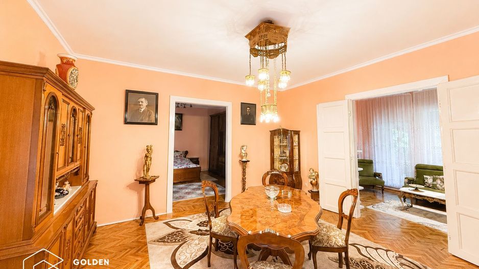 Apartament la casa cu 3 camere, zona Centrala - Poză 6