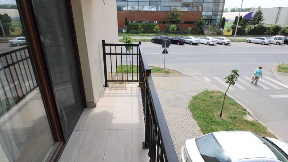 Stadion/Complex Studentesc;3 camere, 2 dormitoare egale, centrala proprie si AC. - Poză 22