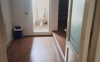 De vanzare 2 spatii comerciale | cabinete medicale |Dispensar medical - Poză 3