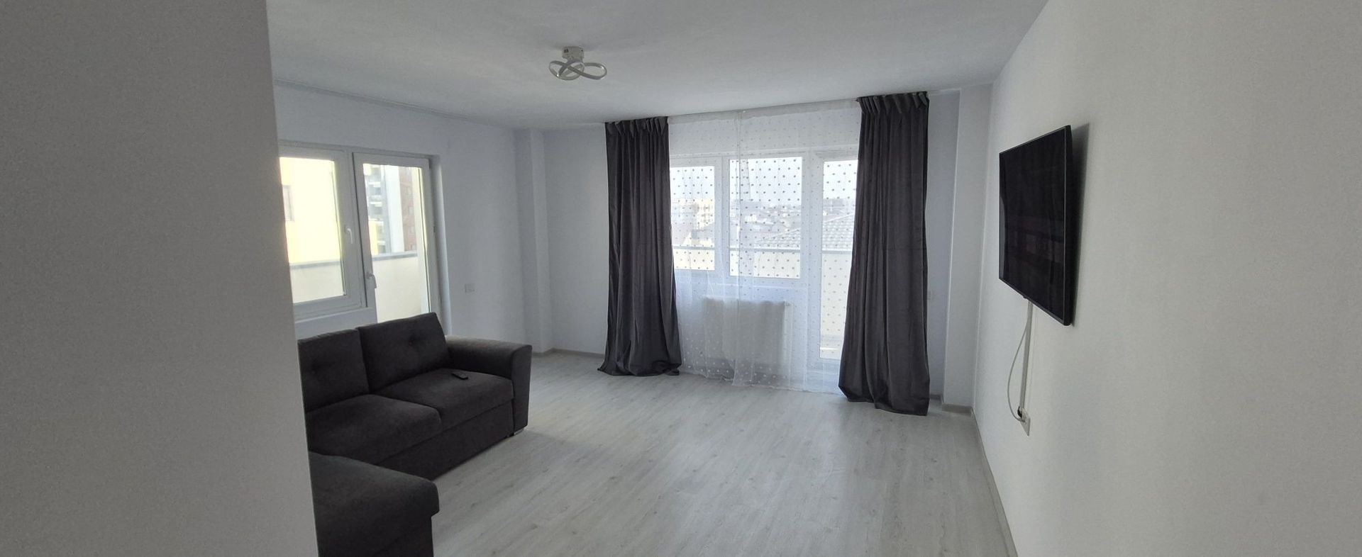 Apartament 2 camere modern, centrala, parcare, pet friendly, etaj 3, lift - Poză 2