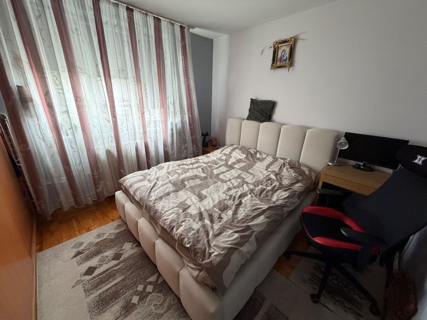 Apartament 2 camere, etaj 2 - Cugir - Poză 1
