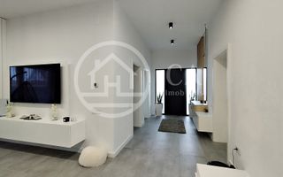 Casa Sp + P  cu 6 camere de vanzare str. Apateului, Oradea - Poză 2