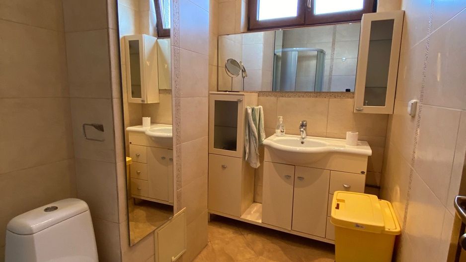 Apartament cu 2 camere de închiriat în zona Medicina - Poză 15