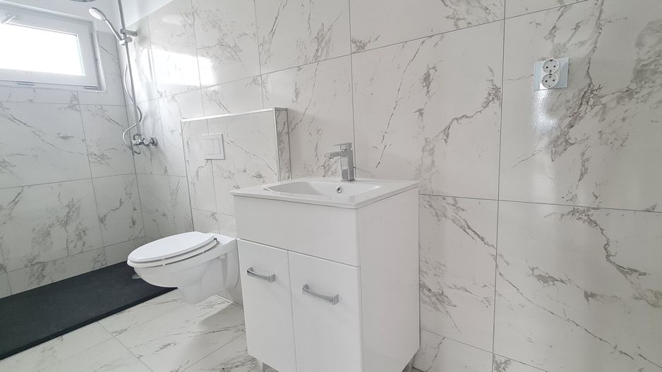 Casa 4 camere un nivel finalizata intabulata cartier Izvor Tarlungeni - Poză 5