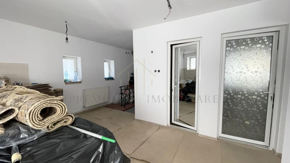 Apartament 3 Camere - Etaj 1 - La casute - Poză 10