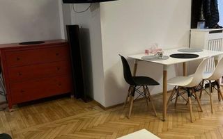 Apartament 2 camere ultracentral, mobilati utilat,et.1 ,47mp utili,vedere spate. - Poză 4