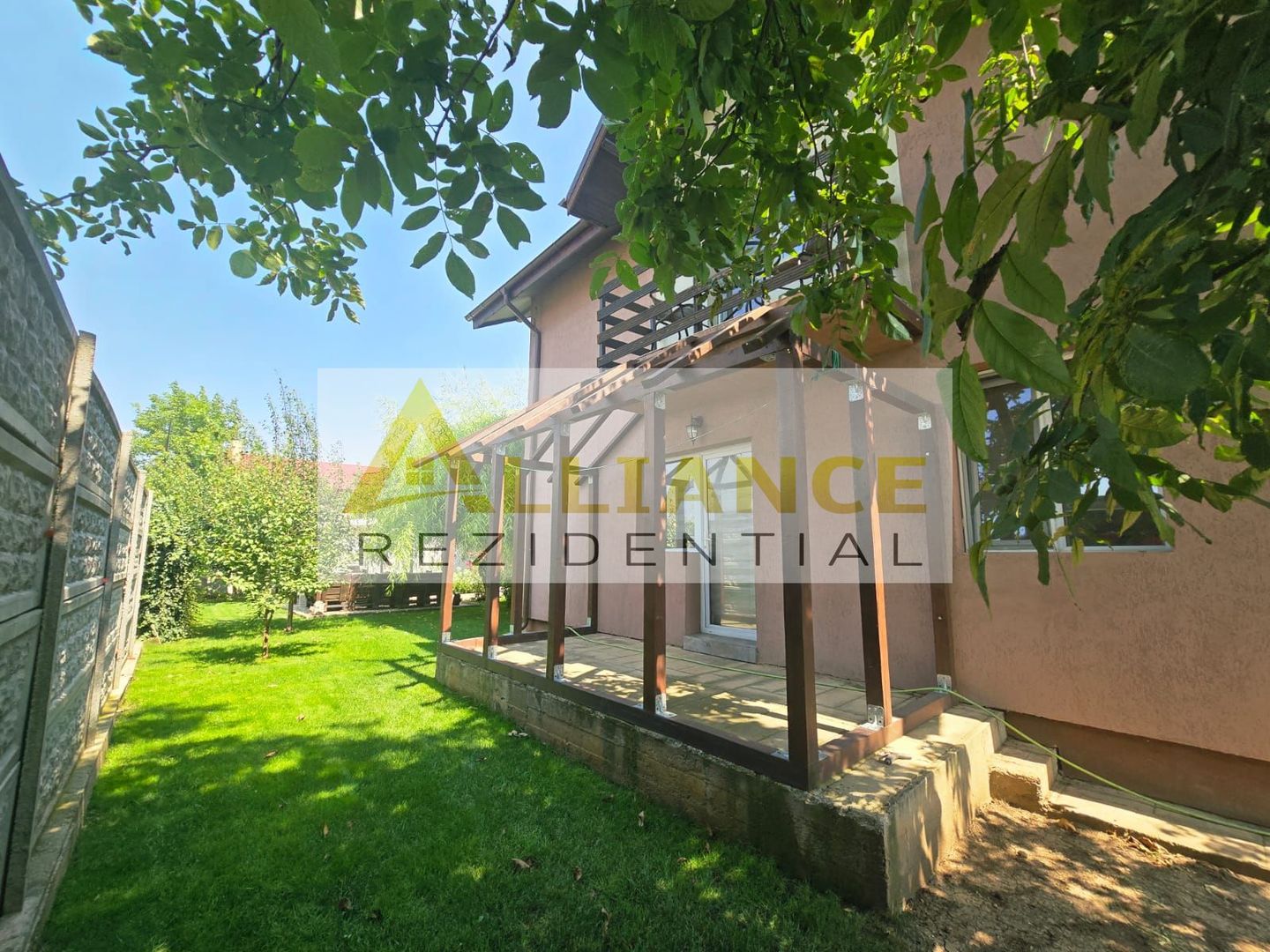 Casa individuala P+1E || 4 camere 2 bai  || 497 mp teren || - Poză 1