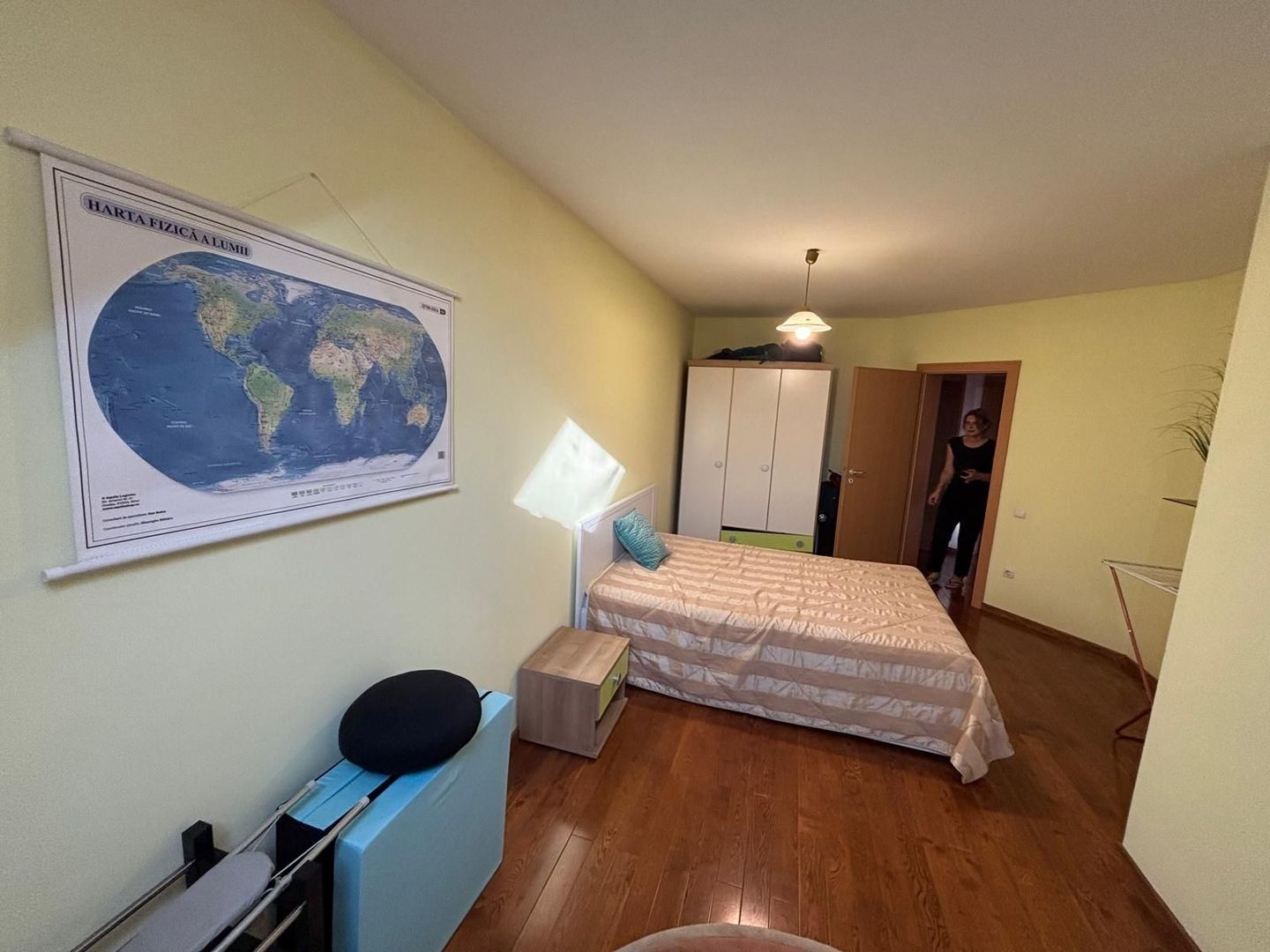 Vila deosebita aproape de padure - Poză 20