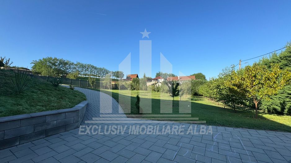 Casa individuala de vanzare, Ciugud- - Poză 4