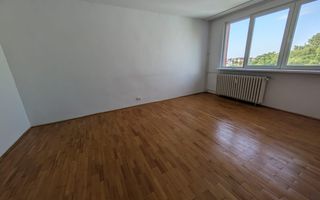 Vanzare Apartament 4 camere, 81 mp, balcon, bloc reabilitat, Rahova - Poză 1