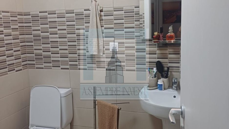 Vand Apartament complet mobilat in noua krontowers noua brasov - Poză 11