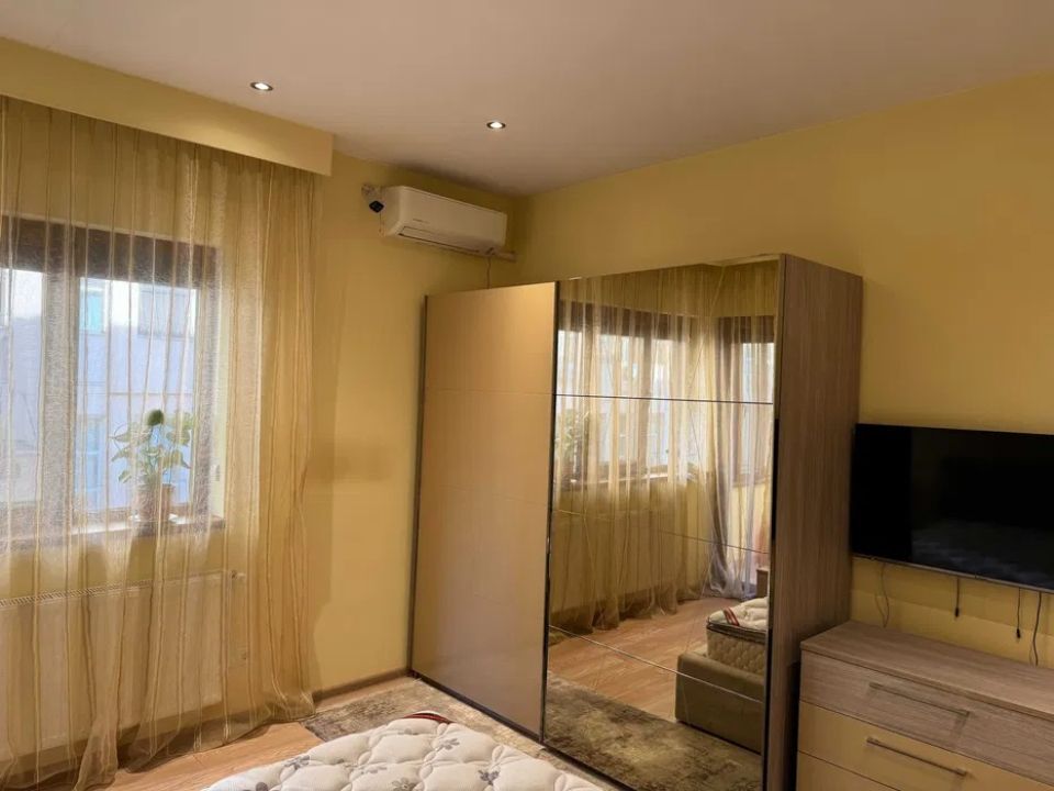 Apartament de Vânzare Ultracentral în Bucureșt - Poză 2