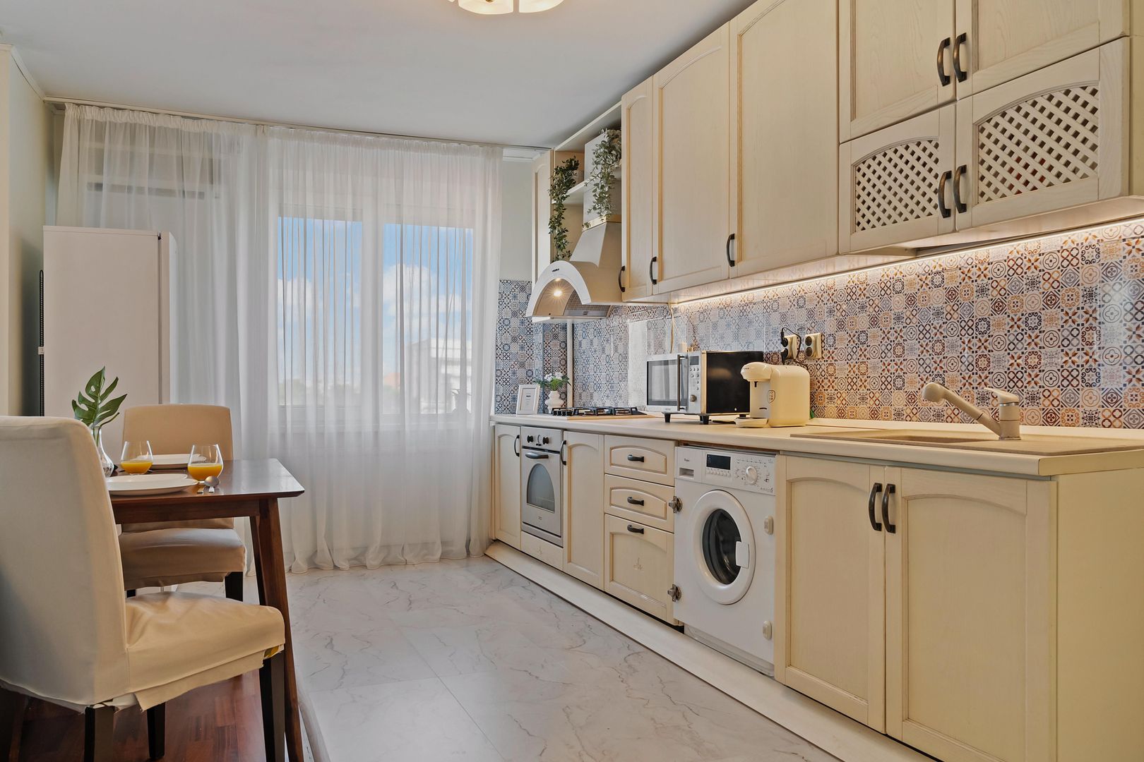 2 camere de închiriat Piața Romană – Magheru | Premium | Metrou 1 min - Poză 12