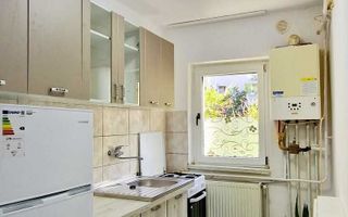 Buziasului | 1 Camera | Centrala proprie | Renovat | Mobilat si Utilat - Poză 1