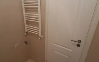 Vând apartament cu 2 camere, decomandat nou  + loc de parcare, situat in complex - Poză 12