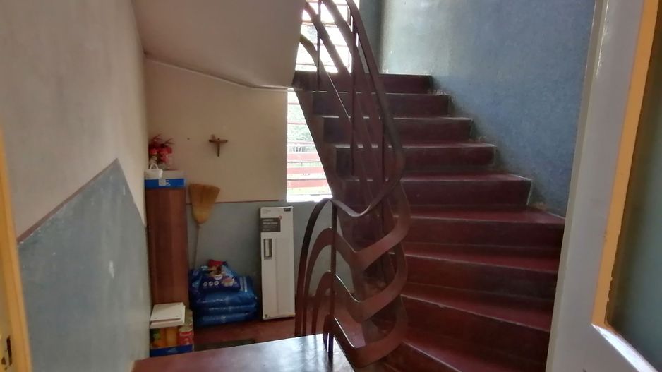 Casa in zona Sirul Livezii - Roata Norocului - Poză 14