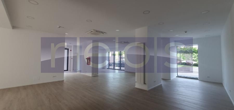 DE ÎNCHIRIAT SPAȚIU COMERCIAL 154 MP – TRAFIC INTENS, PARCARE INCLUSĂ - Poză 1