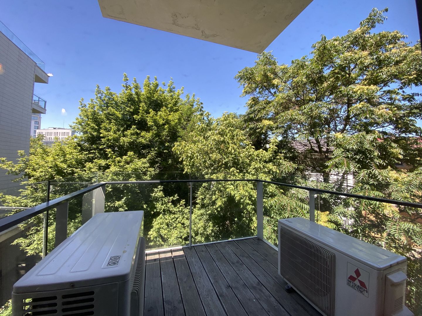 APARTAMENT SUPERB CU 4 DORMITOARE  LA  INCHIRIERE LANGA PARC HERASTRAU - Poză 18