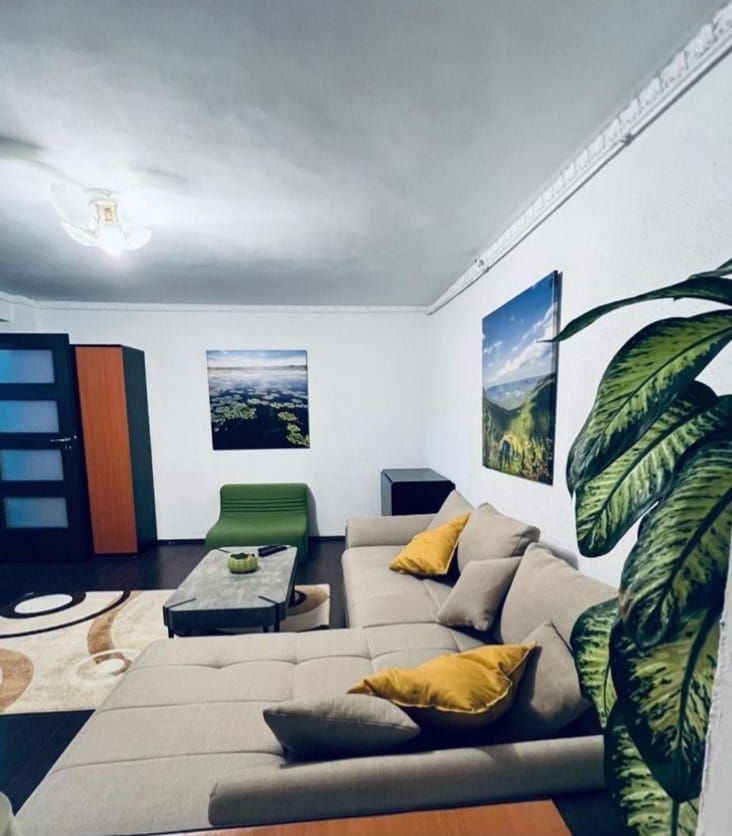 Apartament 2 camere Decebal, centrala proprie, parcare inclusa - Poză 2