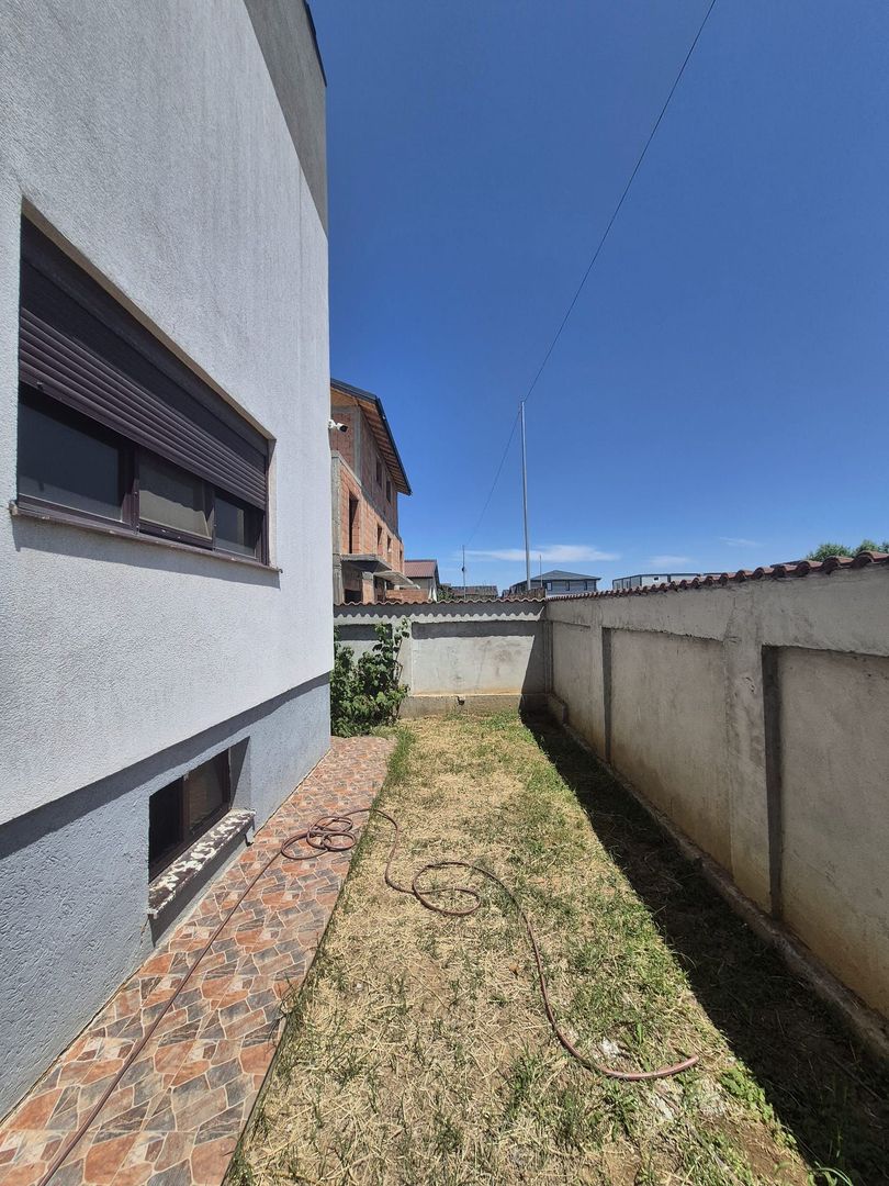 Vila cu piscina Dobroesti Ilfov - Poză 41