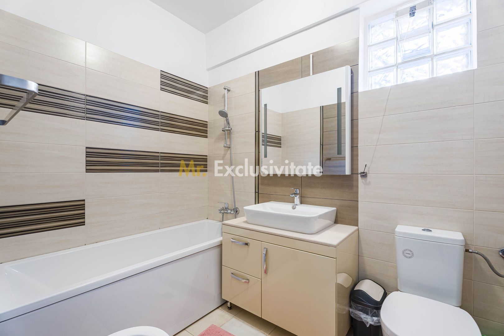 Apartament cu 2 locuri de parcare | Curte proprie | Lacul Tei - Poză 10