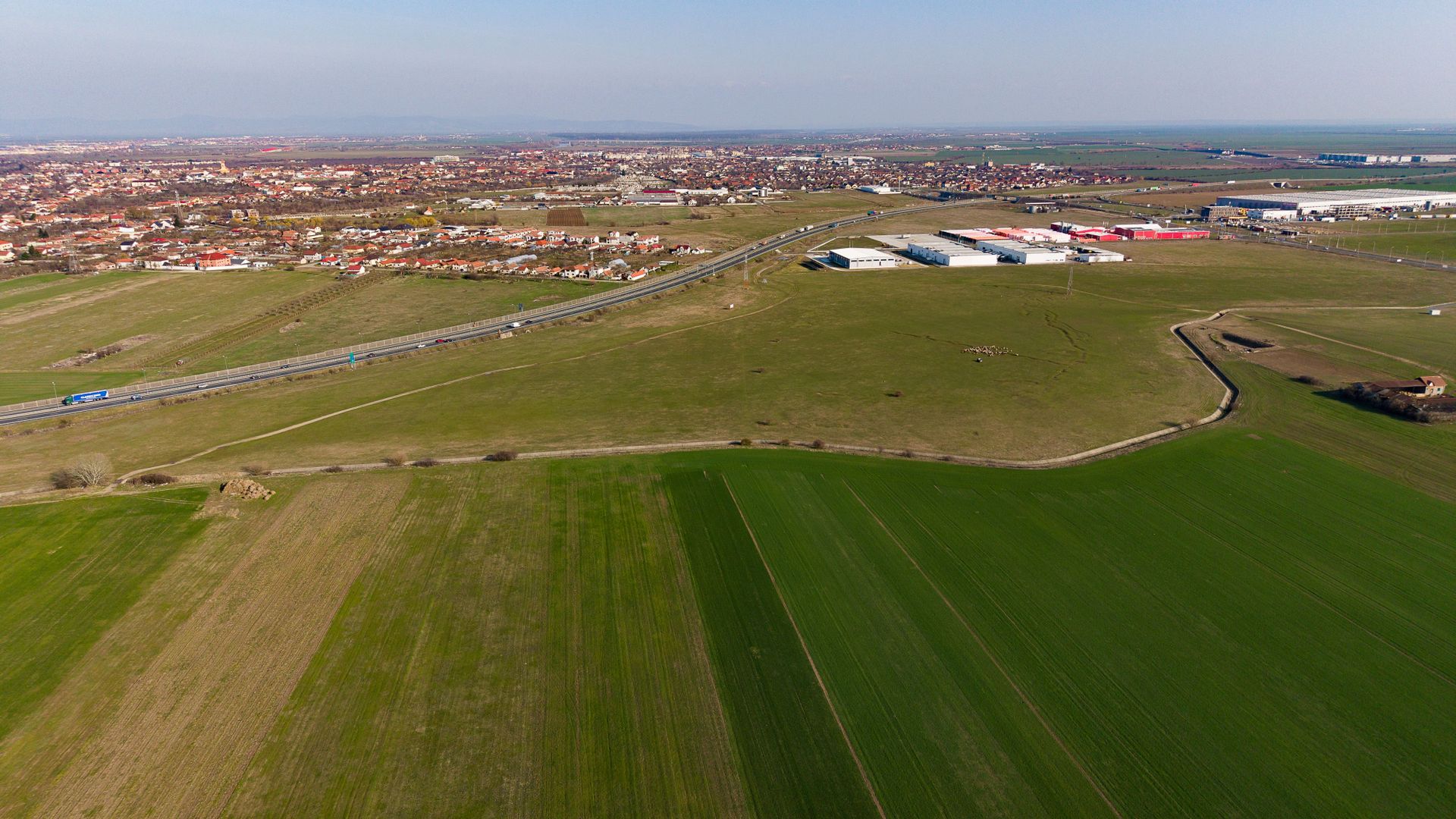 Teren de 107,000mp în zona industrială Zădareni - Poză 17