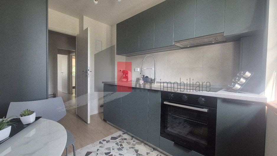Inchiriez apartament 4 camere, complet renovat, - Poză 4
