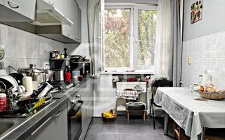 Apartament cu 3 camere de vanzare in zona Rogerius, Oradea - Poză 7