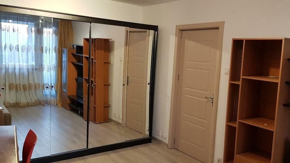 2 camere - Titan - Ior - Poză 1