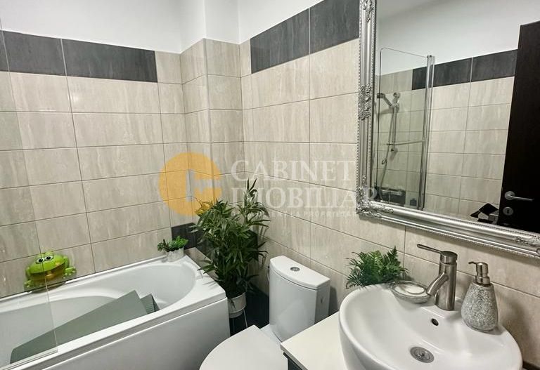 Etaj 1-Apartament 2 Camere Decomandat 57Mp Bloc 2014 - Poză 8