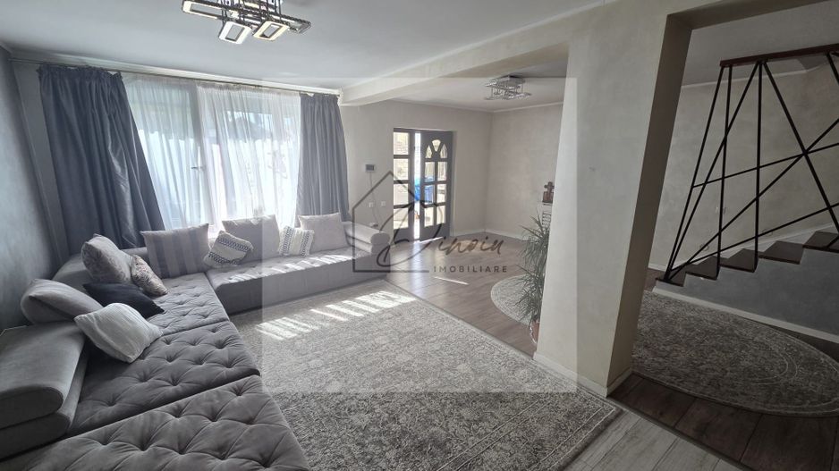 Vila 4 camere  Voluntari I B-dul Eroilor I COM 0% - Poză 1