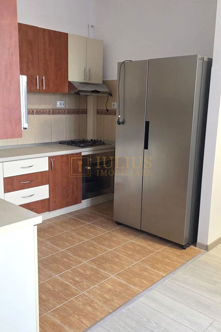 Apartament pe Torontalului, loc de parcare - Poză 3