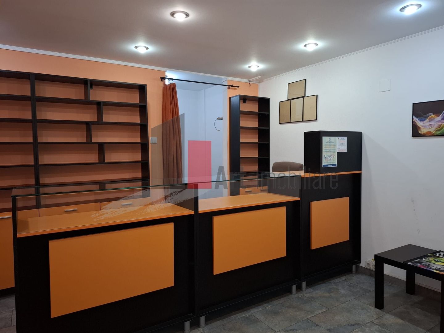 Spatiul "CHALAN" , Mihai Bravu-Baba Novac, stradal - Poză 3