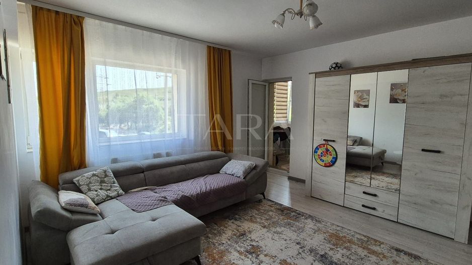 Apartament cu 2 camere de vanzare in zona centrala - Poză 2