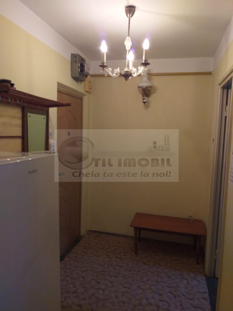 APARTAMENT 2 CAMERE- ZONA PODU ROS - 350 EURO - Poză 5