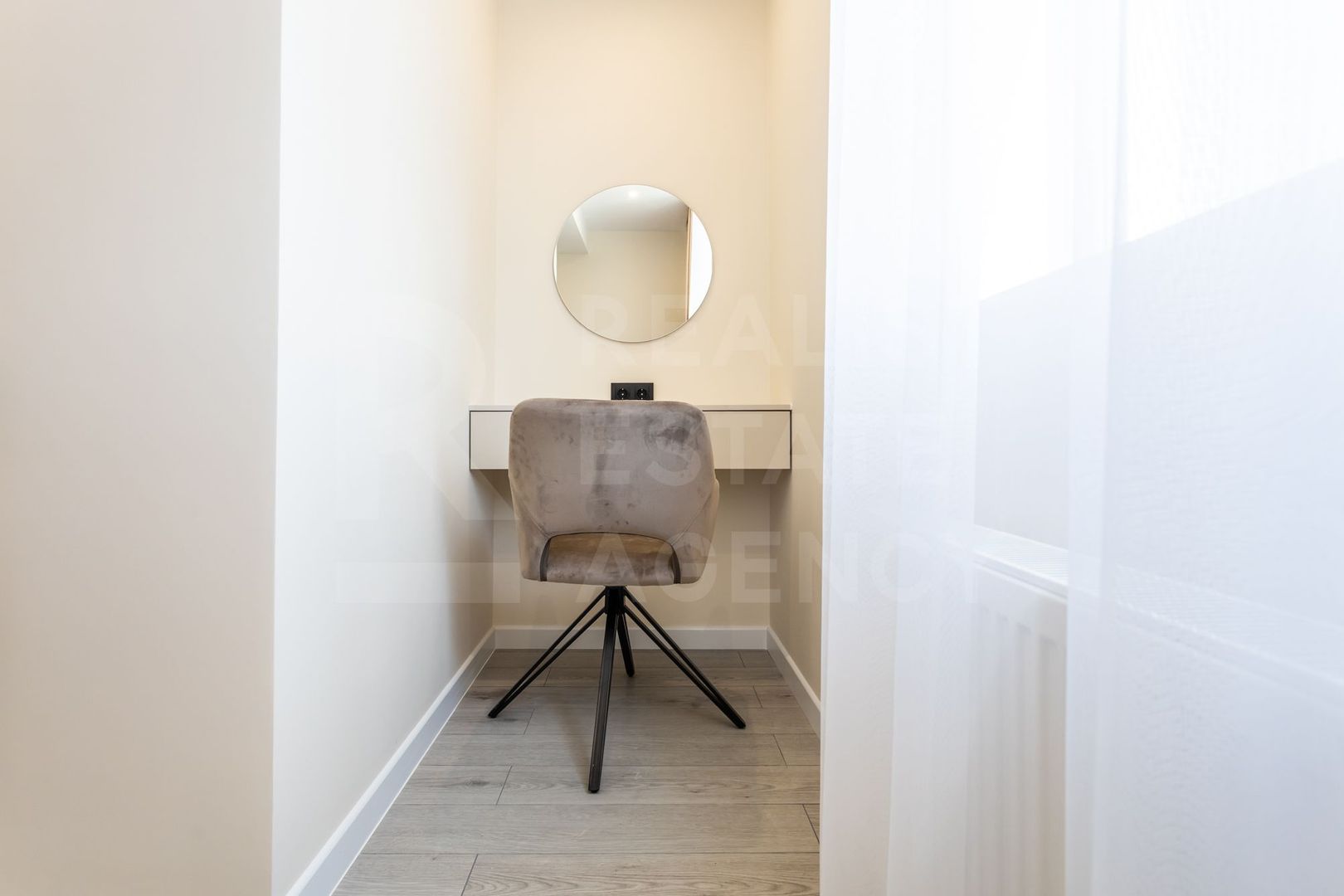 Vânzare, apartament, 2 camere, strada Nicolae Milescu Spătaru, Ciocana - Poză 12