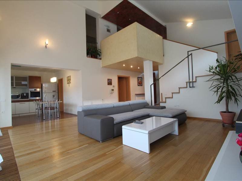 VILA PROIECT DEOSEBIT ZONA CALEA ARADULUI - Poză 5