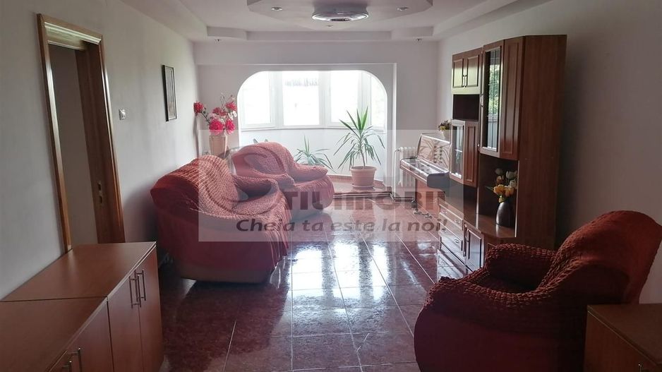 Apartament 4 camere - Zona Rond Vechi - Cug - 650 Euro - Poză 1