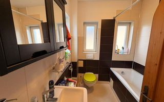 Casă modernă 140 mp utili 4 camere 2 bai si teren 490 mp in Șura Mica - Poză 7