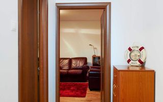 AP. 2 CAMERE VITAN, BUCATARIE INCHISA, RENOVAT, MOBILAT/UTILAT - Poză 8