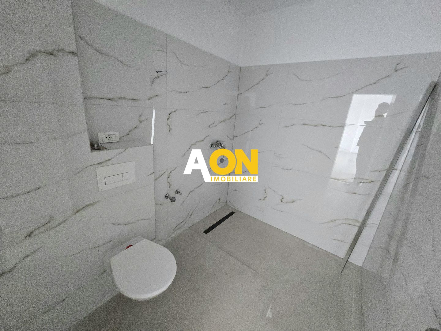Apartament cu 2 Camere, 43MP, Bloc Nou, Ultrafinisat, Zona Centru - Poză 6